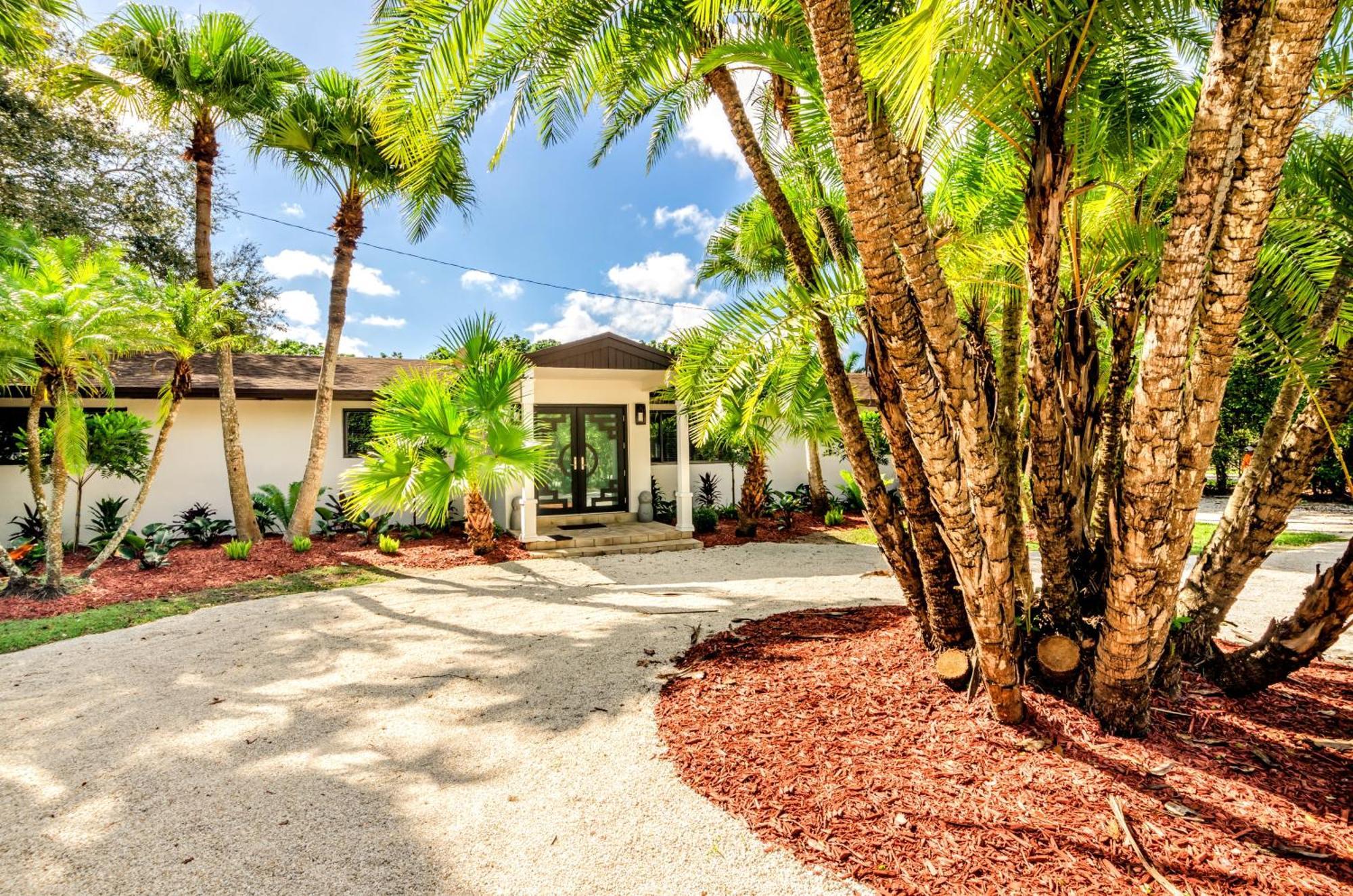 Magical Wonderkoi House In A Japanese Koi Garden Villa Miami Exterior foto