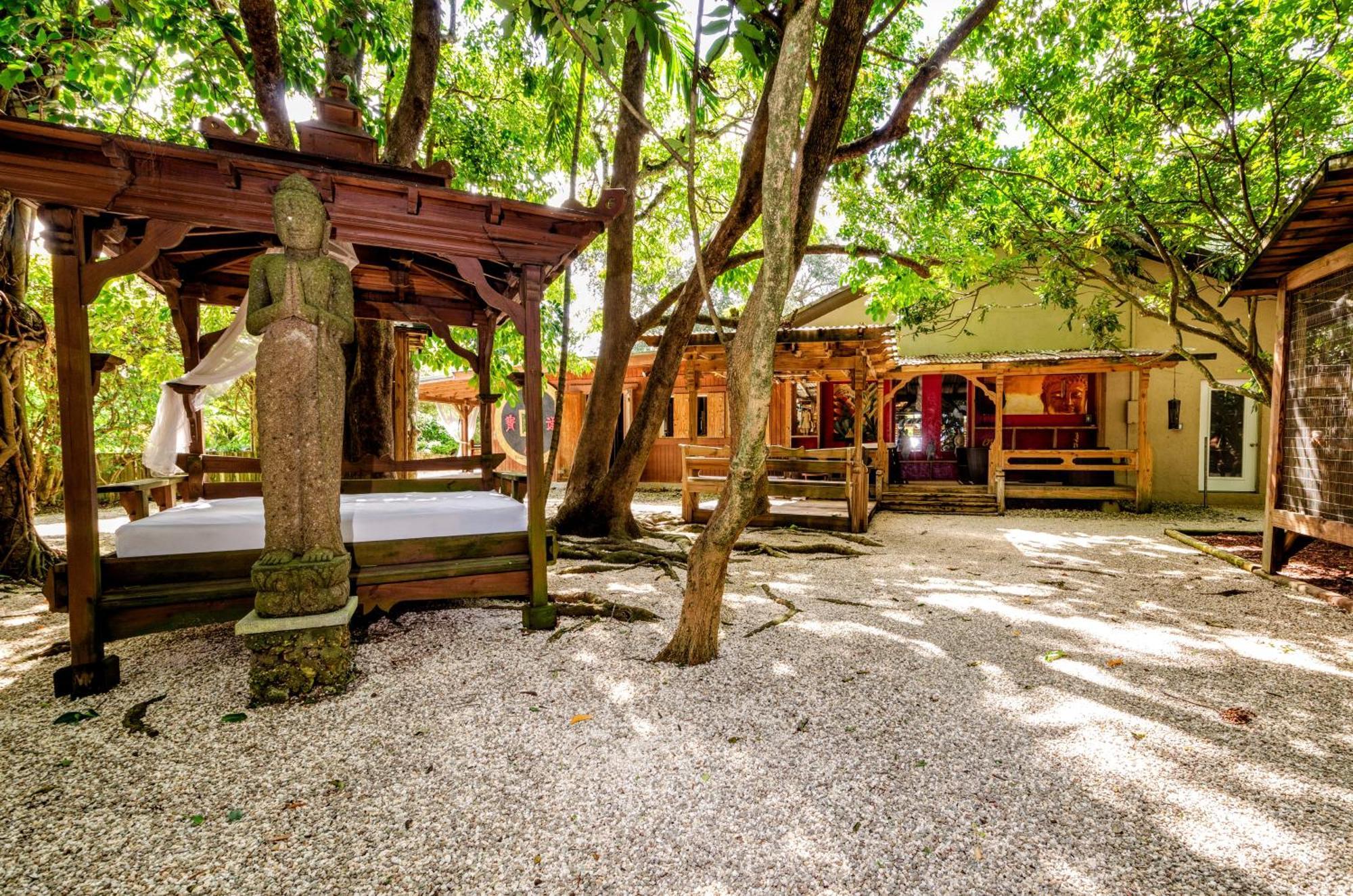 Magical Wonderkoi House In A Japanese Koi Garden Villa Miami Exterior foto